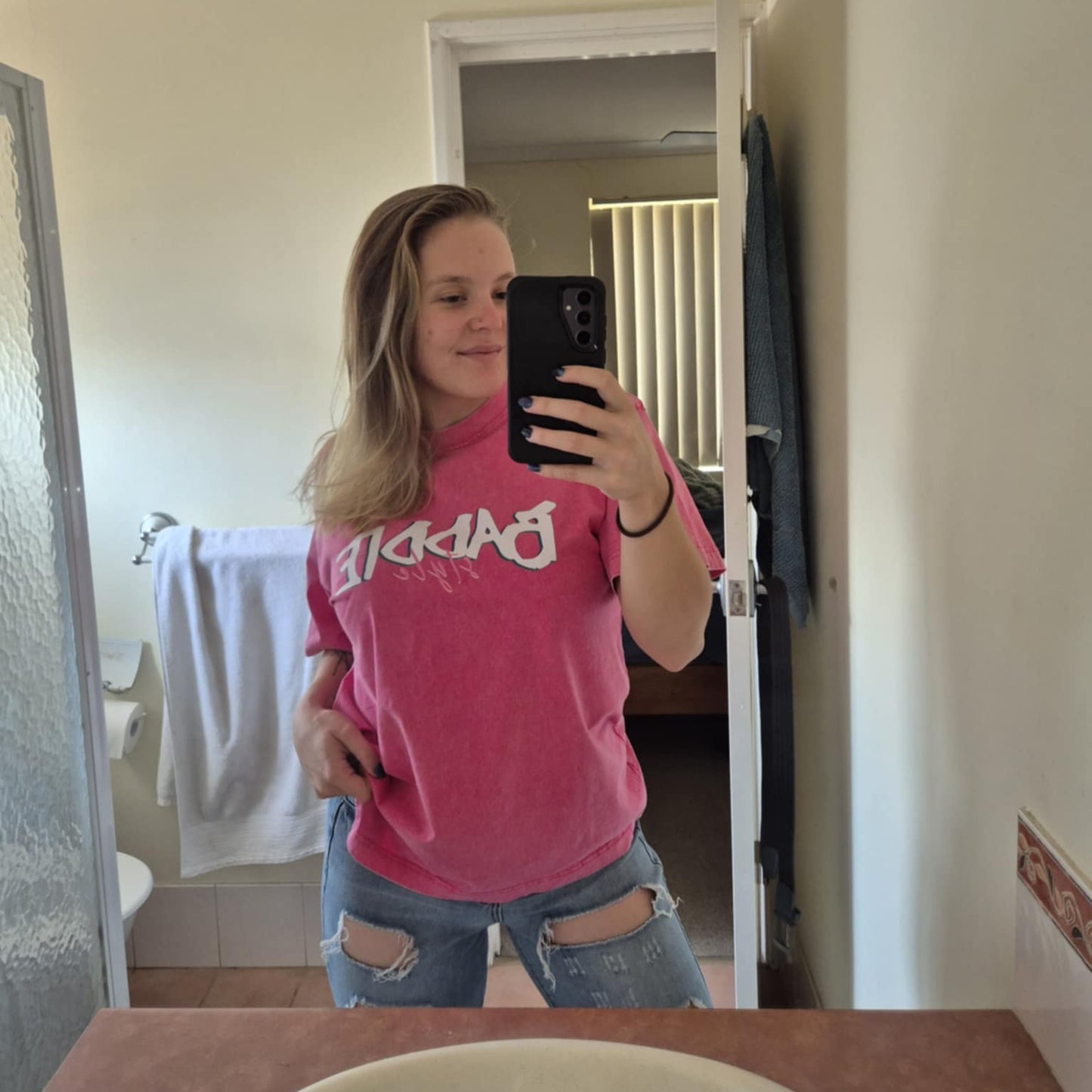 BADDIE CLASSIC SHIRT